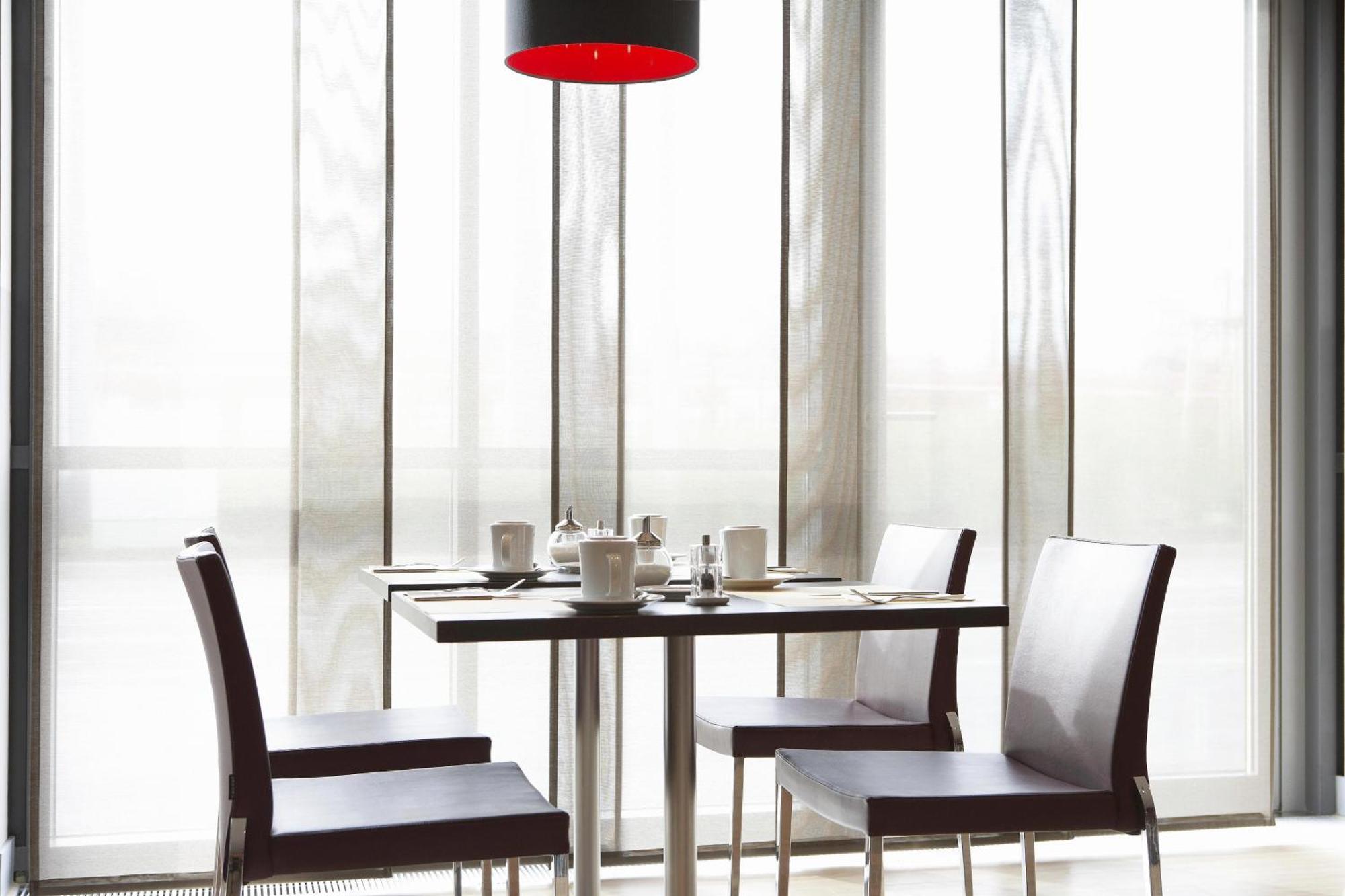 Intercityhotel Mannheim MHG Restaurante foto